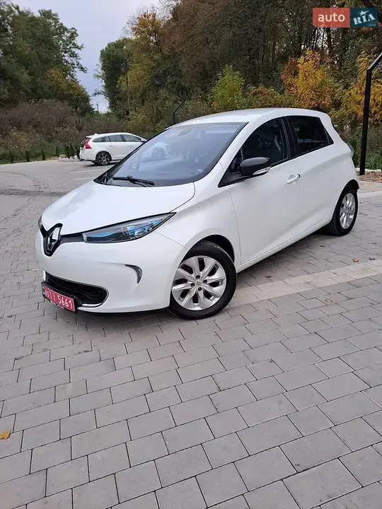 Renault Zoe 2014 photo 2