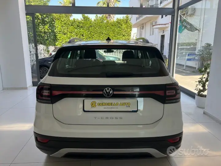 Volkswagen T-Cross 2023 photo 3