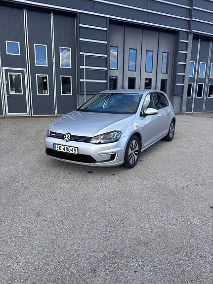 Volkswagen E-Golf 2017 photo 3
