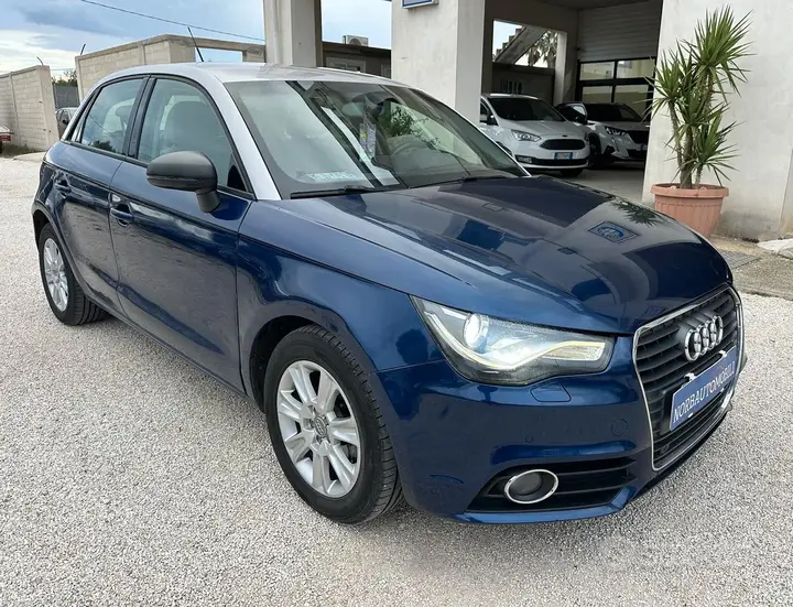 Audi A1 2014 photo 3