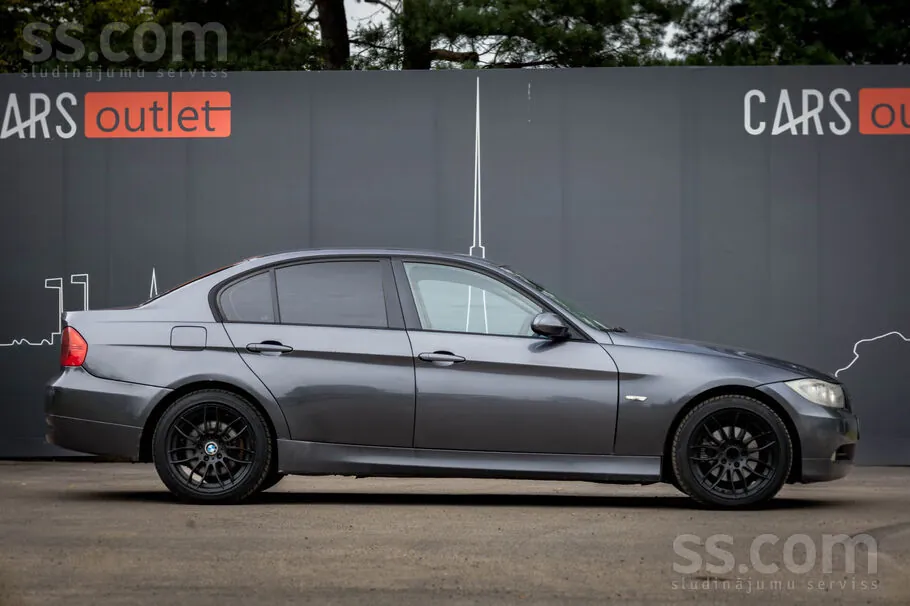 BMW 320 2005 photo 4