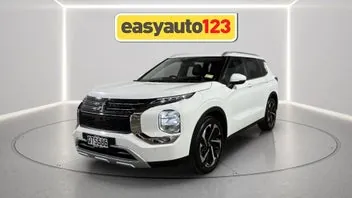 Mitsubishi Outlander 2024 photo 4