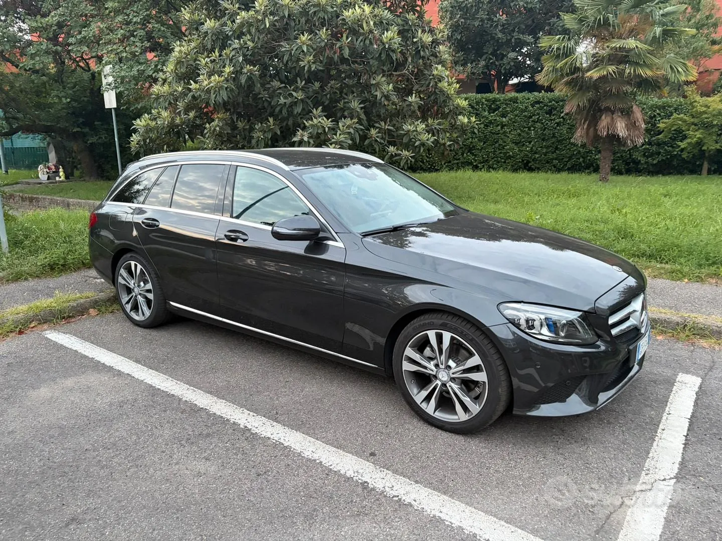 Mercedes-Benz C 180