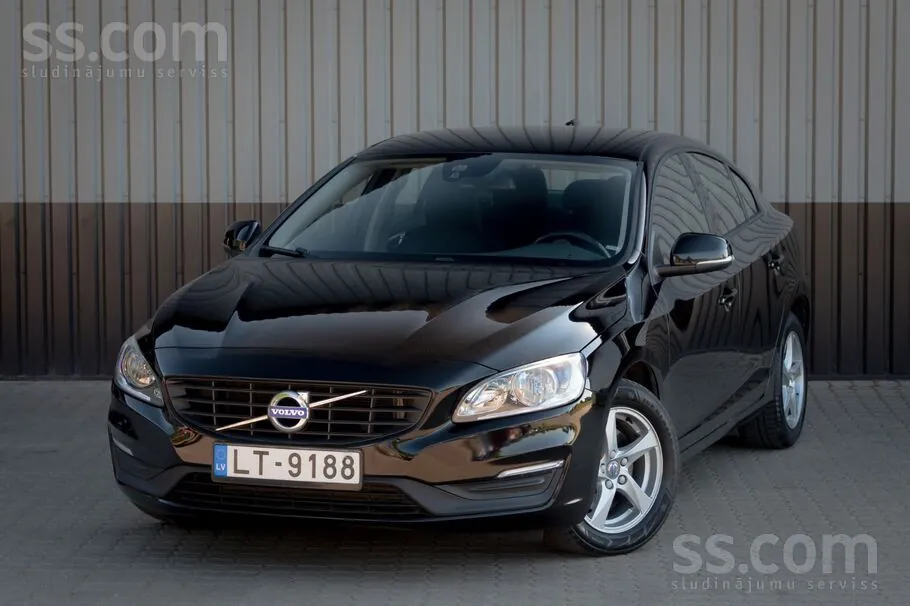 Volvo S60 2015 photo 3