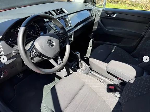 Skoda Fabia 2016 photo 5