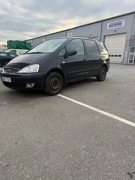 Ford Galaxy 2006 photo 2