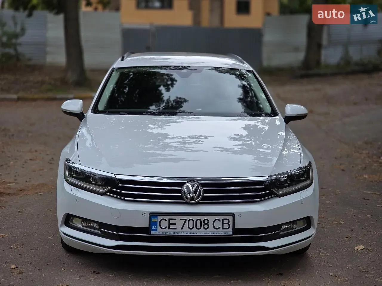 Volkswagen Passat 2017 photo 2