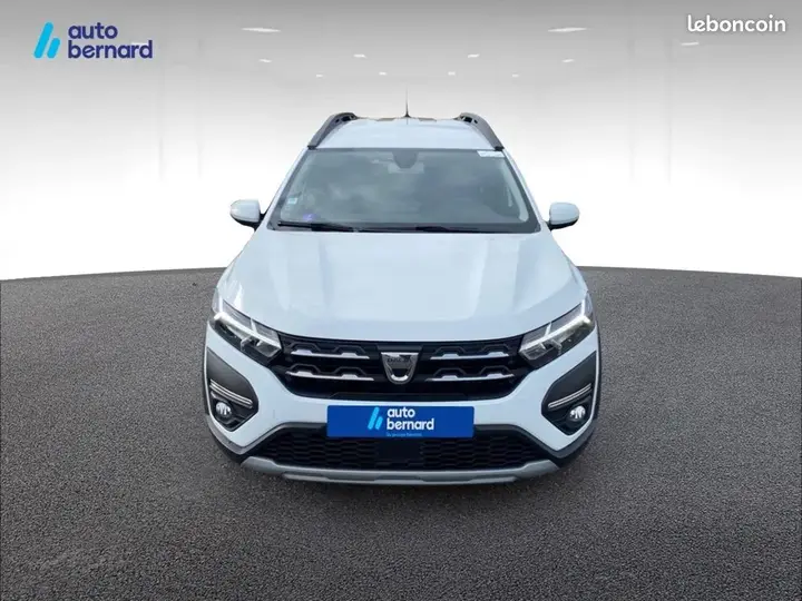 Dacia Jogger 2022 photo 2