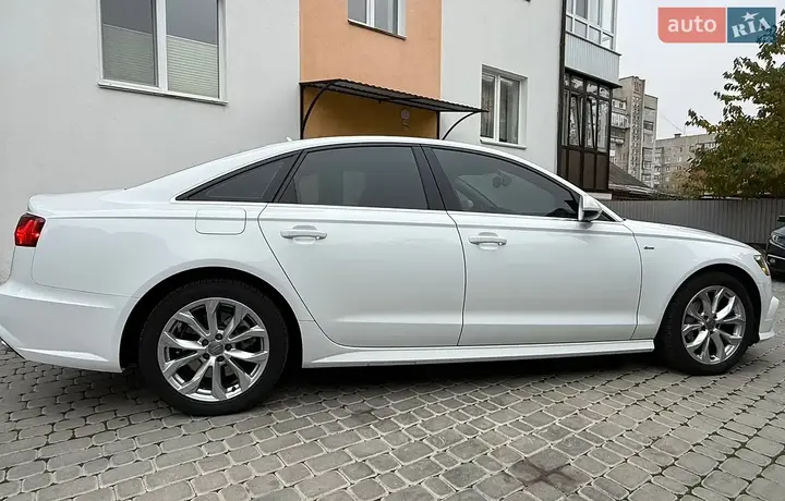 Audi A6 2016 photo 4