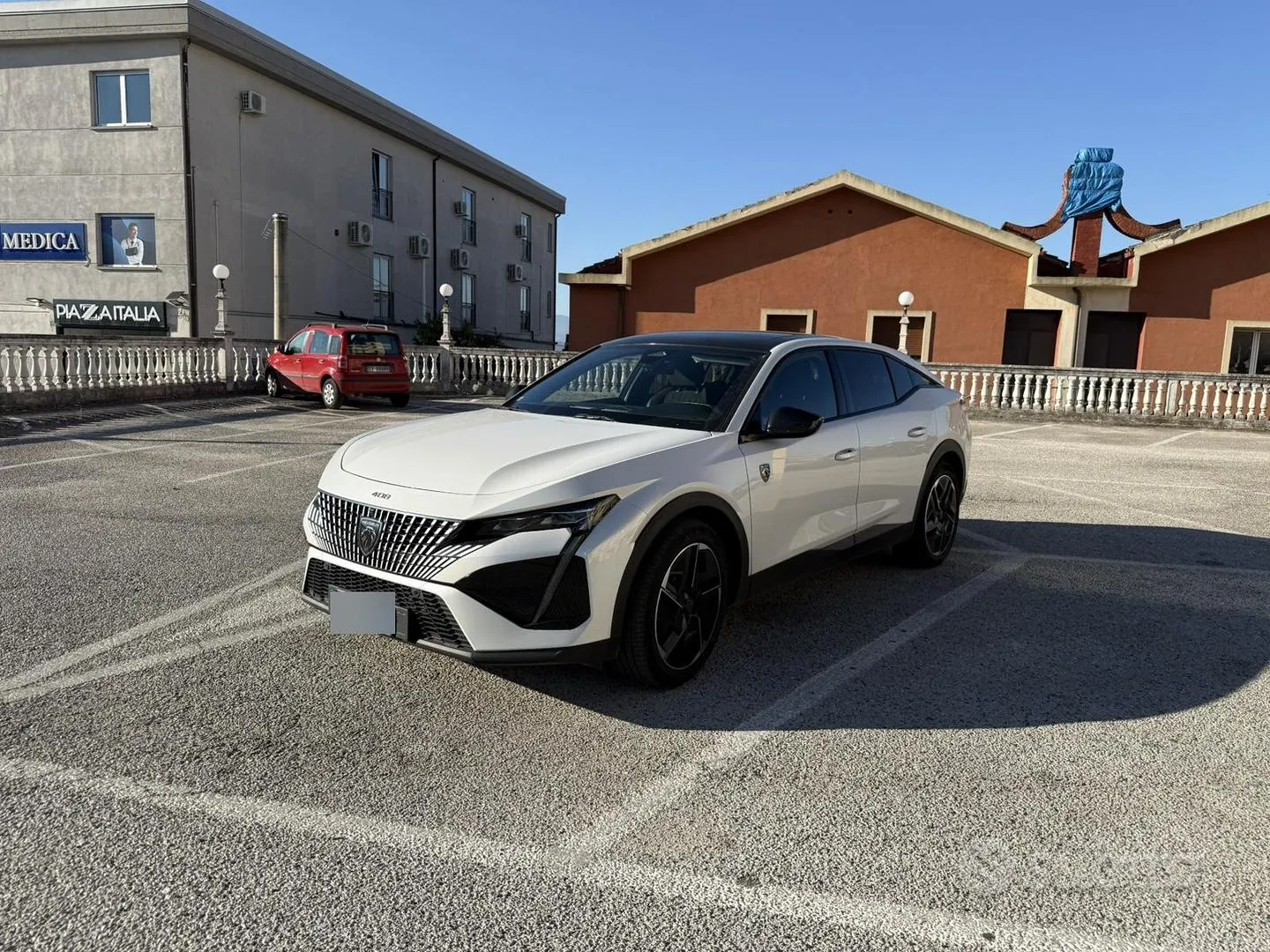 Peugeot 408