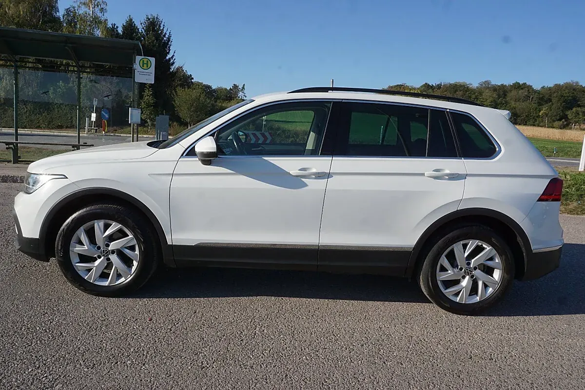 Volkswagen Tiguan 2021 photo 3