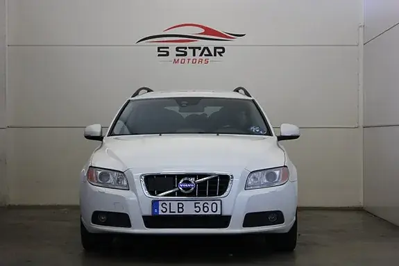 Volvo V70 2012 photo 3