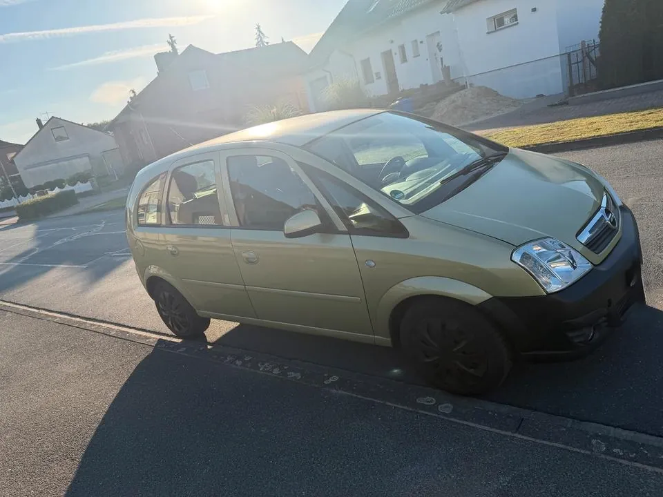 Opel Mariva