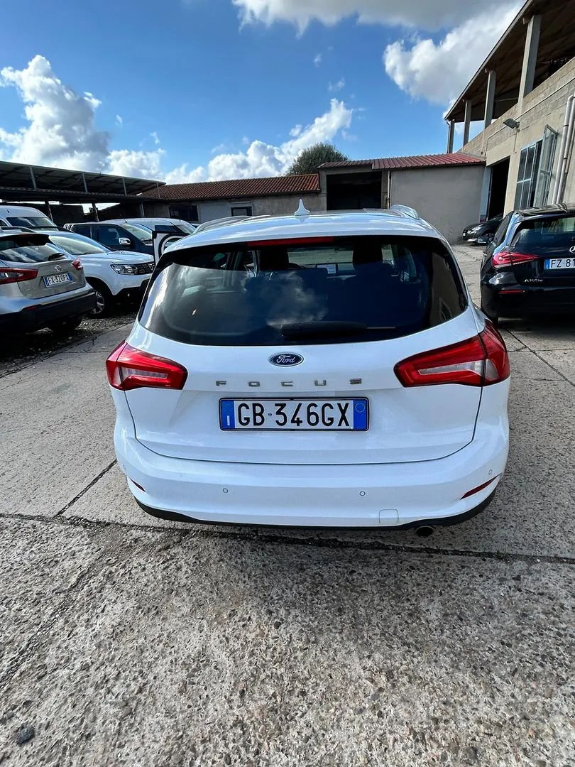 Ford Focus 2020 photo 3