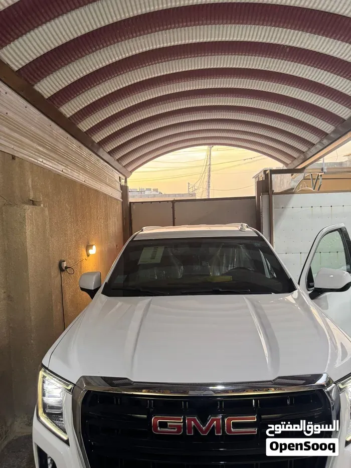 GMC Yukon 2021 photo 3