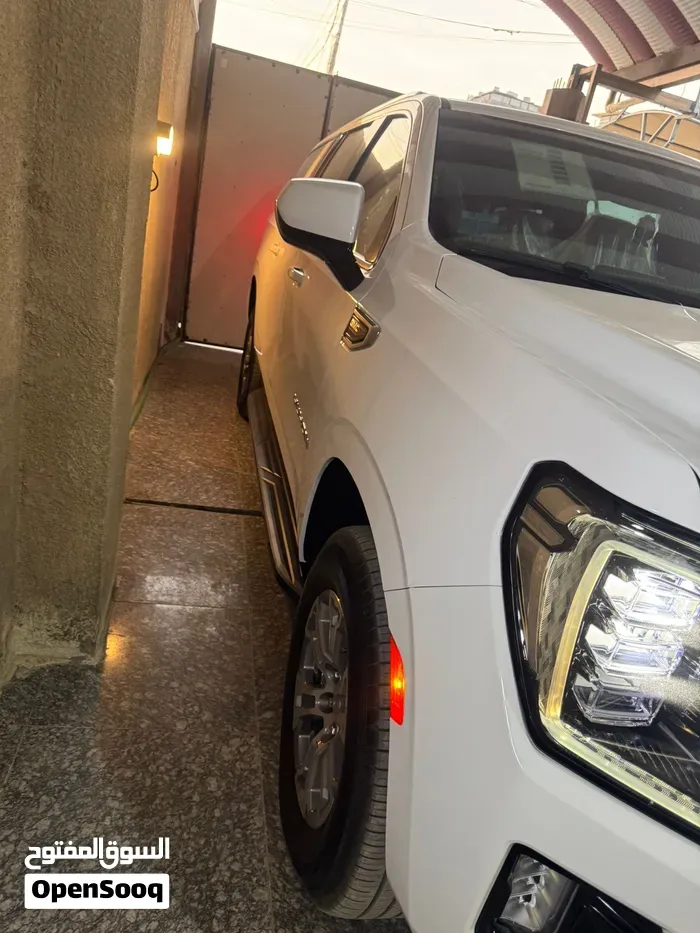 GMC Yukon 2021 photo 2