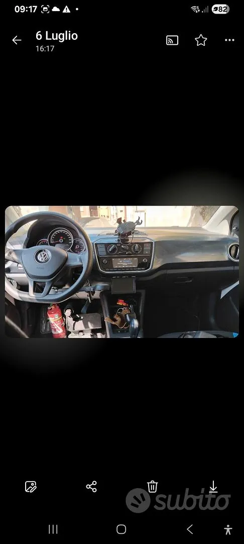 Volkswagen Up 2018 photo 2