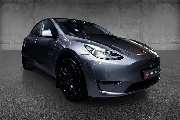 Tesla Model Y 2025 photo 5