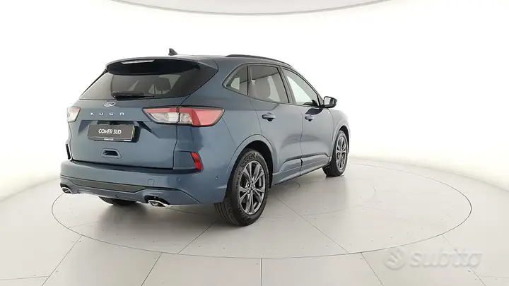 Ford Kuga 2023 photo 4