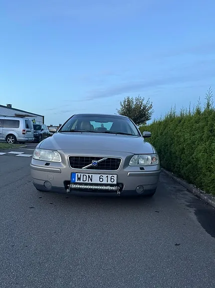 Volvo S60 2005 photo 2