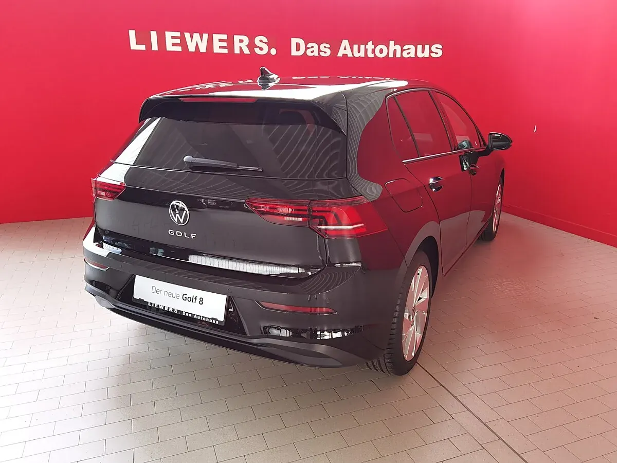 Volkswagen Golf 2026 photo 3