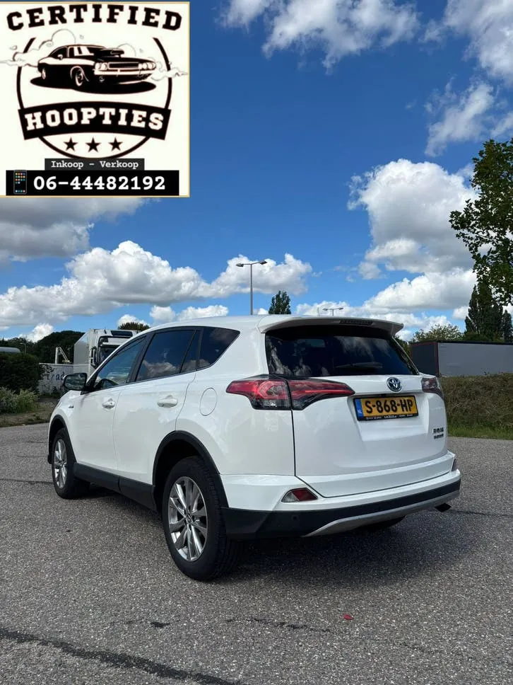 Toyota Rav4 2018 photo 3