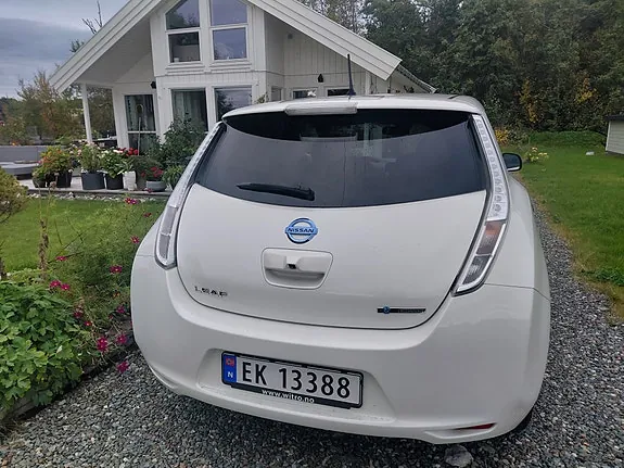 Nissan Leaf 2016 photo 4