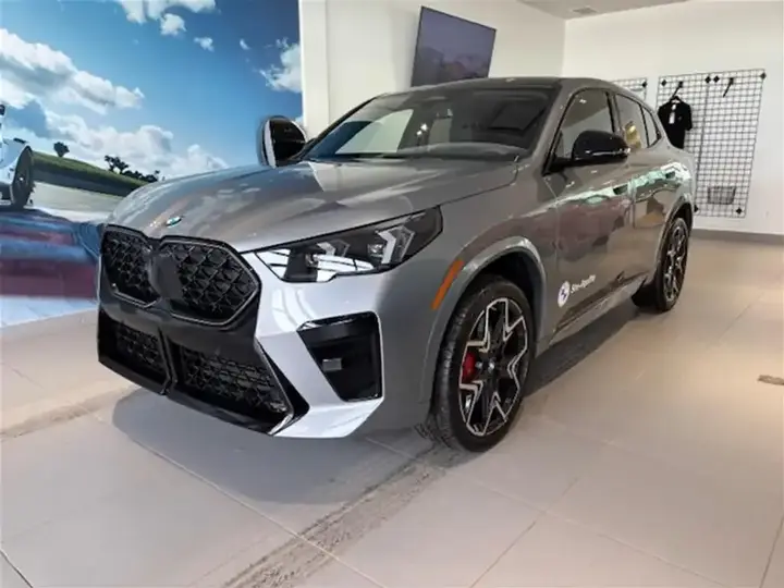 BMW X2