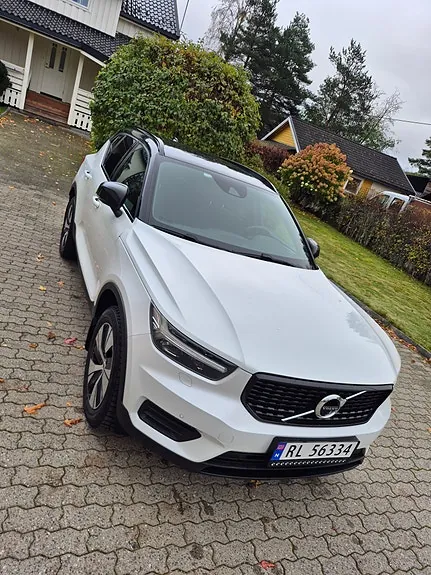Volvo Xc40 2022 photo 2