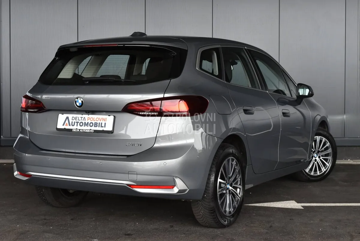 BMW 218 2023 photo 2
