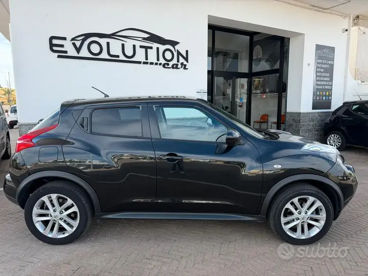 Nissan Juke 2012 photo 2