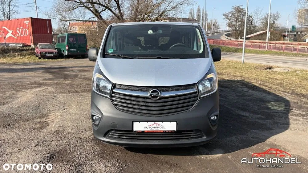 Opel Vivaro 2017 photo 2