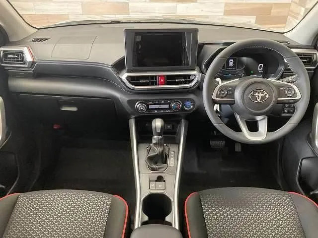 Toyota Riz Z 2026 photo 2