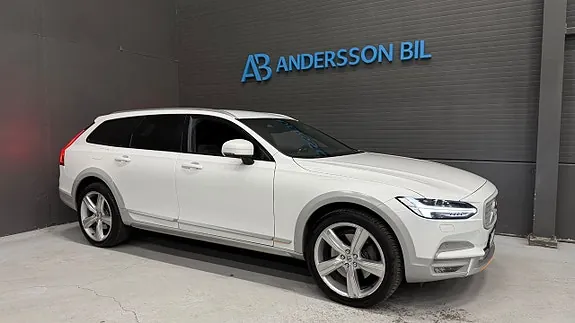 Volvo V90 Cross Country 2018 photo 4