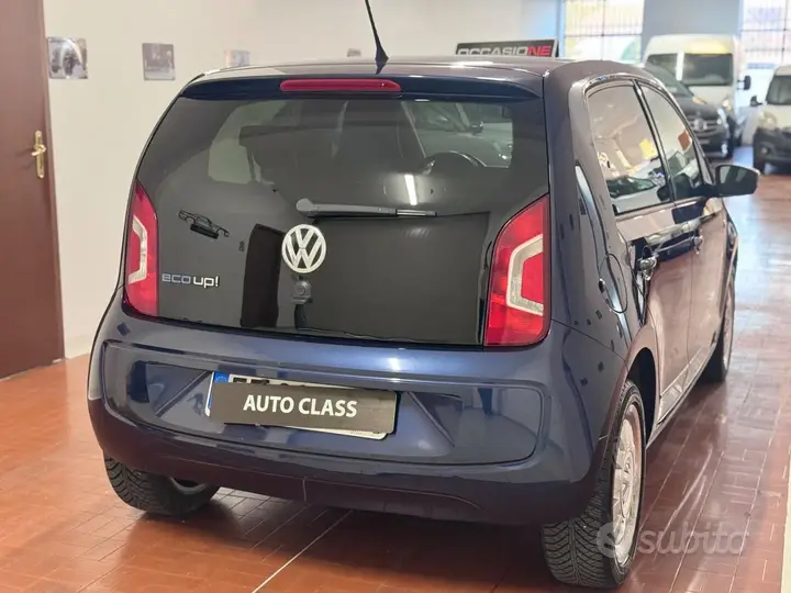 Volkswagen Up 2015 photo 4