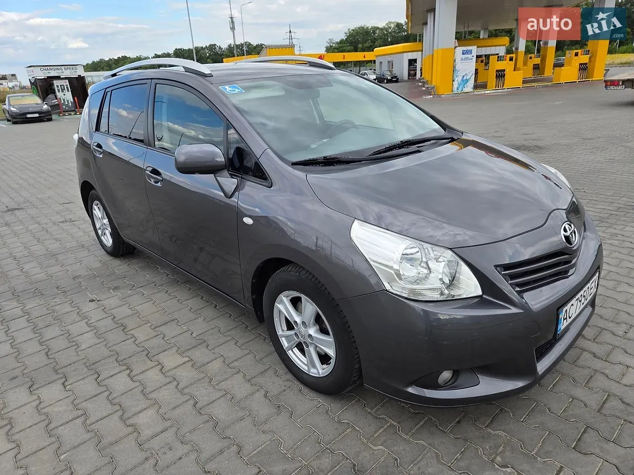 Toyota Verso 2010 photo 4