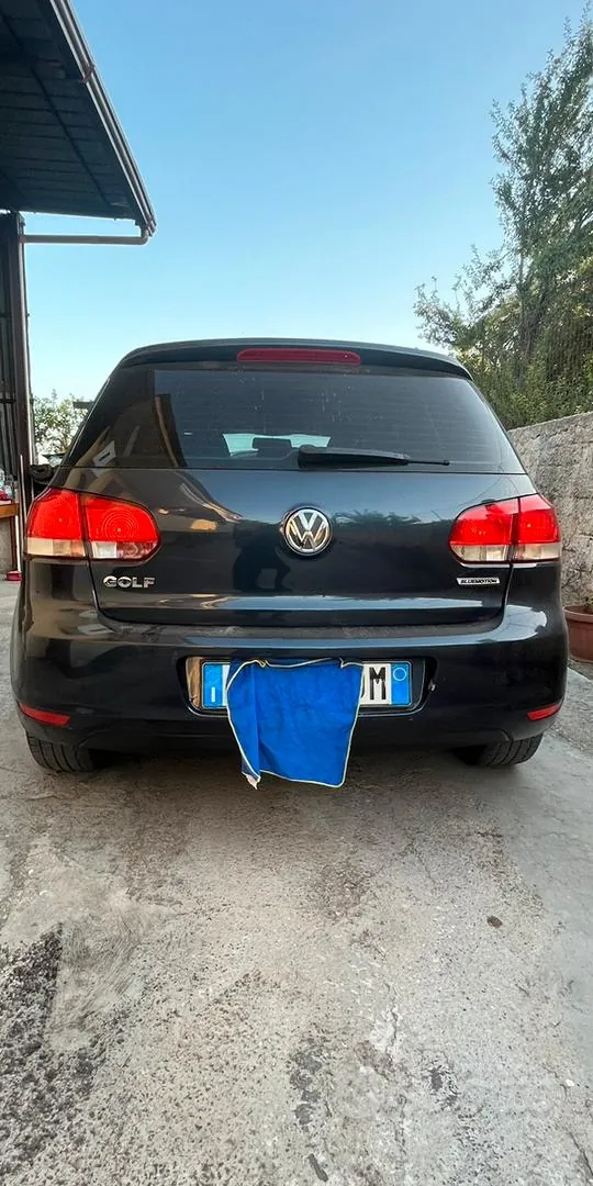 Volkswagen Golf 2010 photo 5