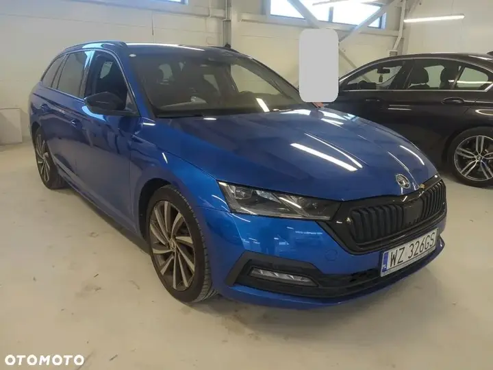 Skoda Octavia 2023 photo 2