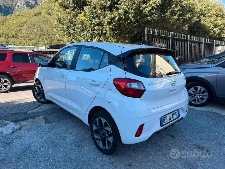 Hyundai I10 2023 photo 3