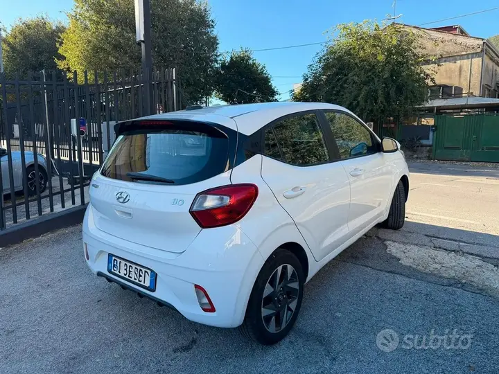 Hyundai I10 2023 photo 4