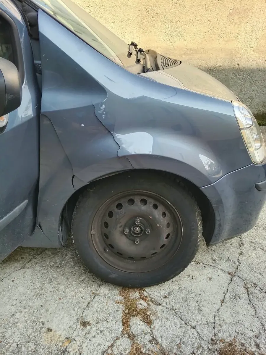 Renault Modus 2007 photo 2
