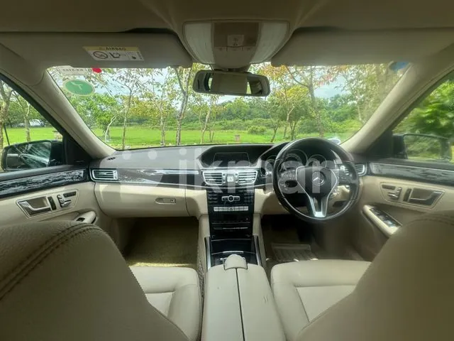 Mercedes-Benz E250 2013 photo 4