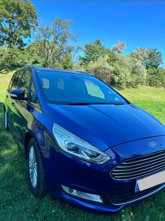 Ford Galaxy 2016 photo 3
