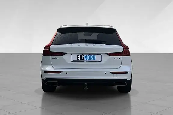 Volvo V60 Cross Country 2019 photo 5
