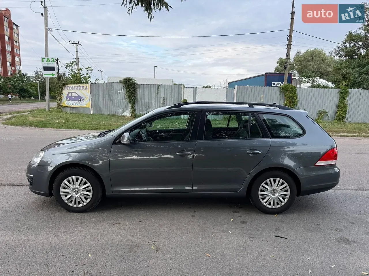 Volkswagen Golf 2009 photo 4