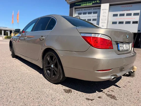 BMW 520D 2010 photo 2