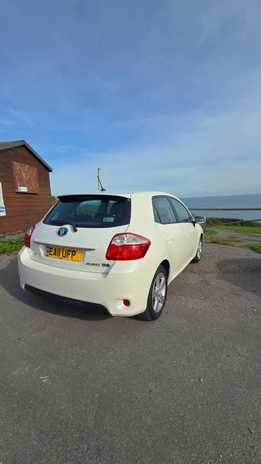 Toyota Auris 2011 photo 4