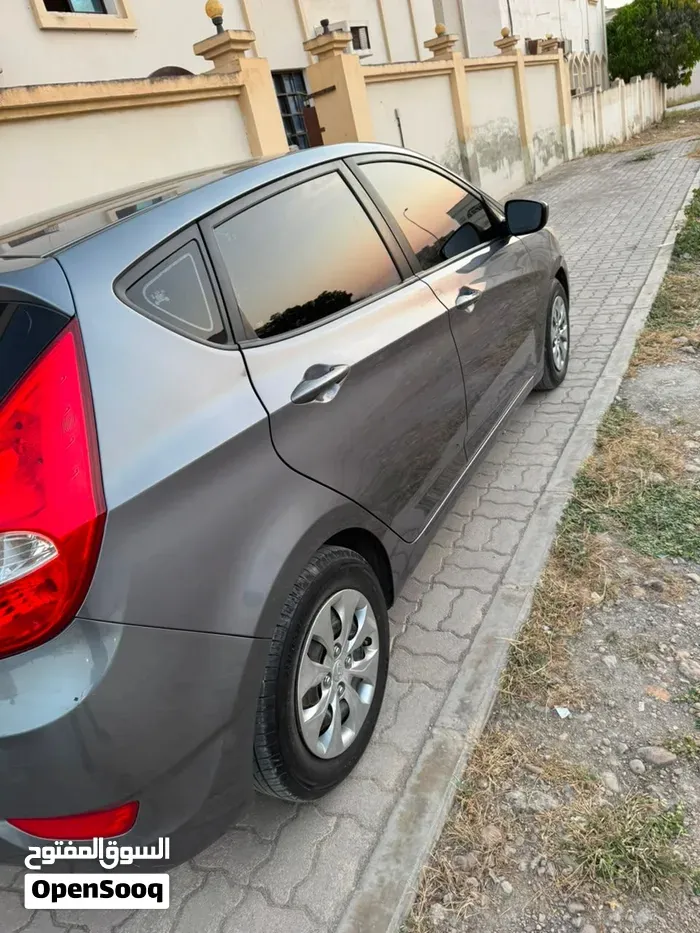 Hyundai Accent 2016 photo 3