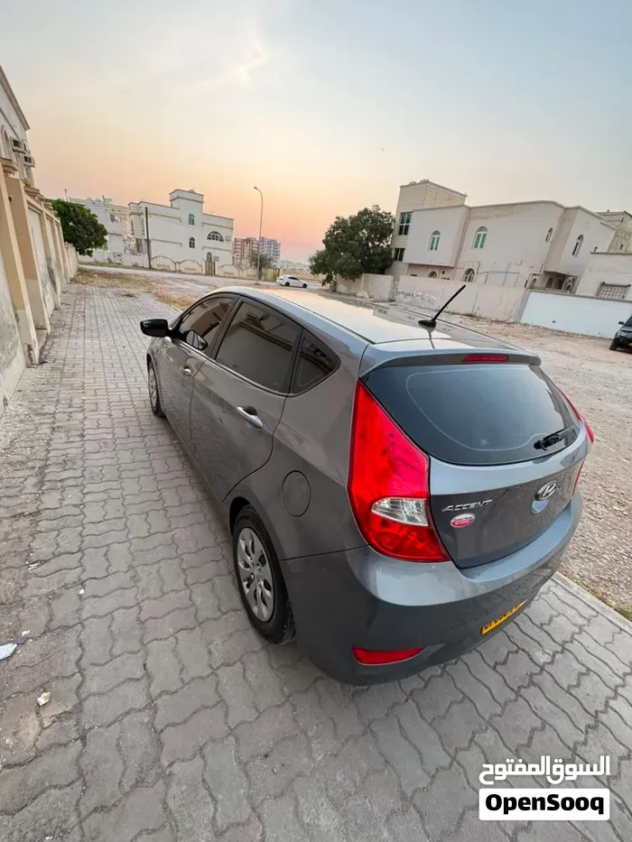 Hyundai Accent 2016 photo 4