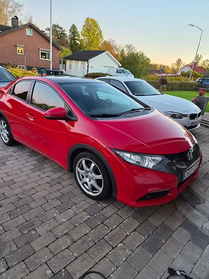 Honda Civic 2012 photo 2